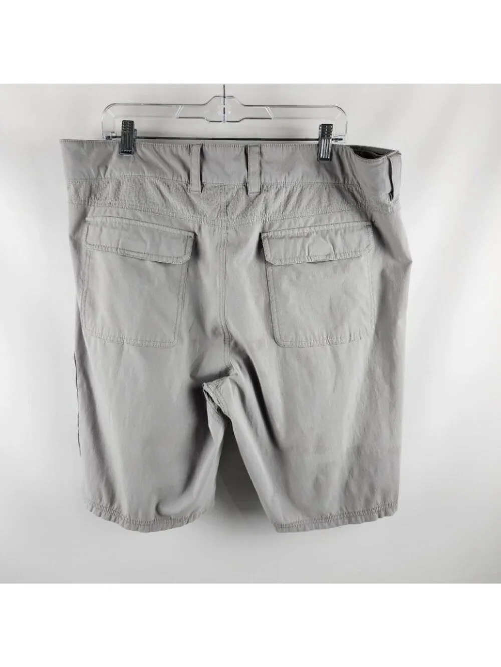 Huk Shorts Men XXL Gray Fishing Performance Short (38x10)
